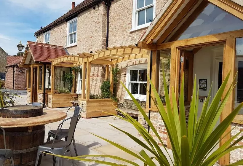 Hotelli The Adam & Eve