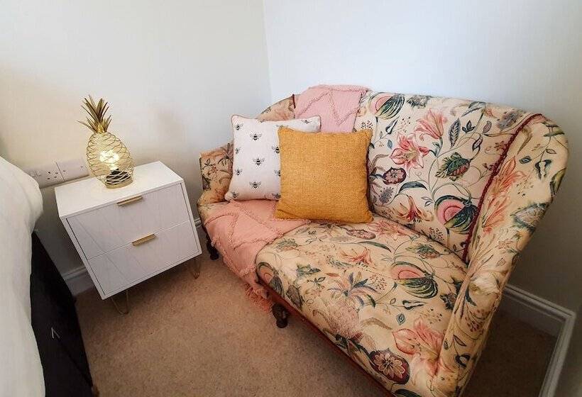 ホテル The Adam & Eve