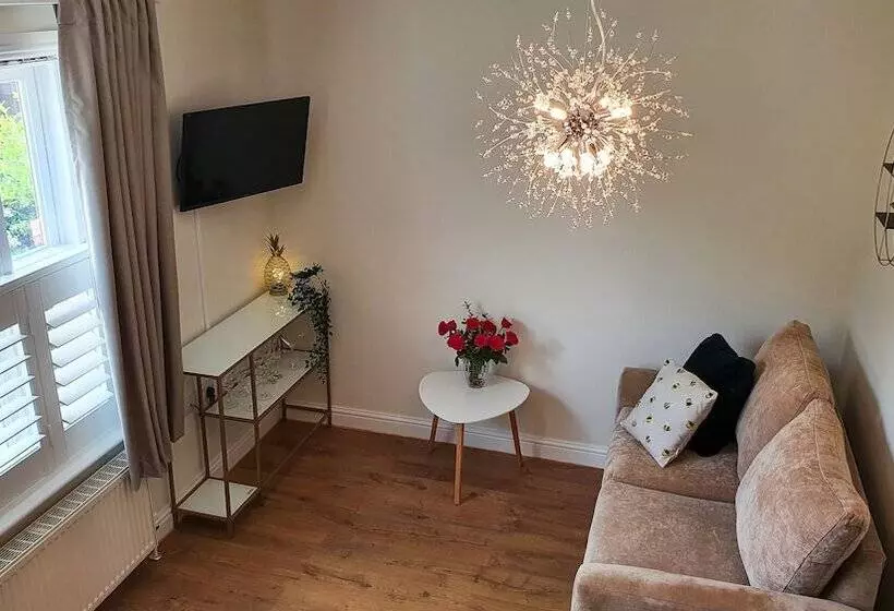 Hotelli The Adam & Eve