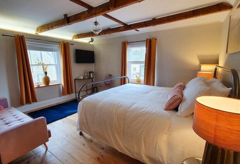 ホテル The Adam & Eve