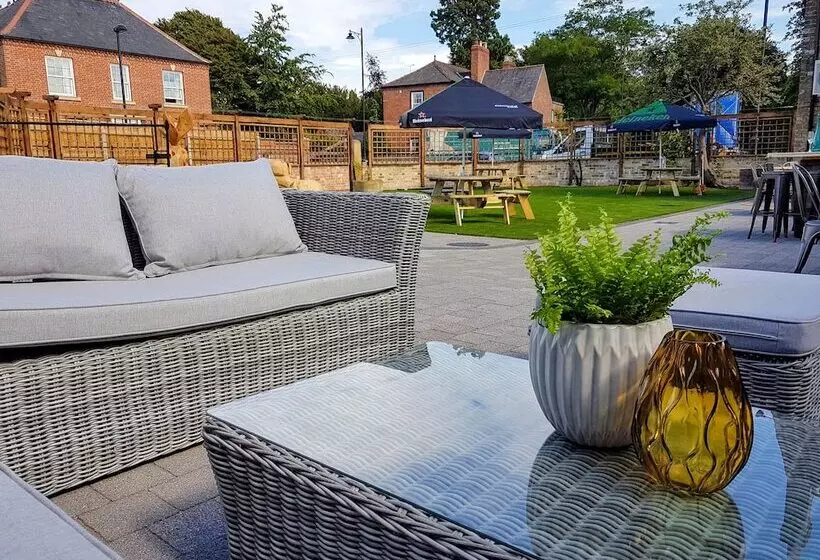 Hotelli The Adam & Eve