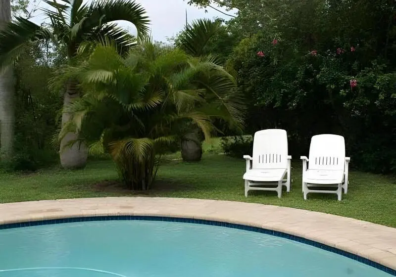 Little Eden St Lucia