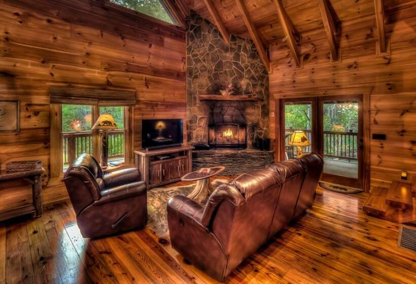 The Wandering Wilscot Lodge By Escape To Blue Ridge