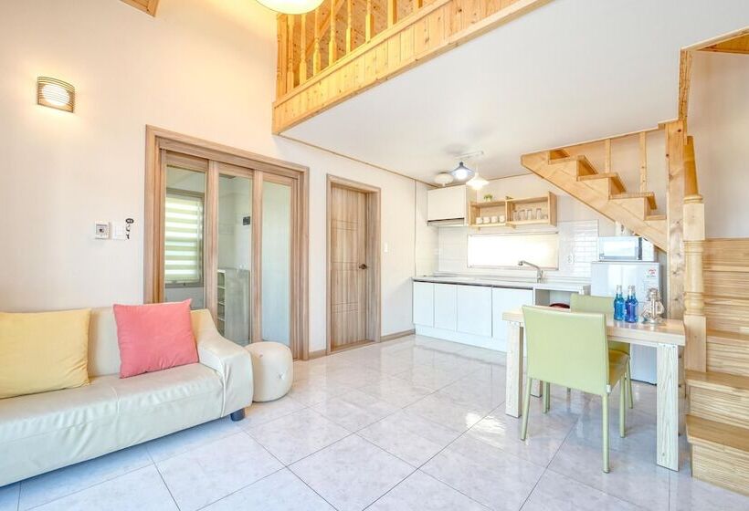 Yeosu Healling Spa Pension