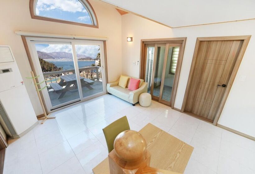 Yeosu Healling Spa Pension