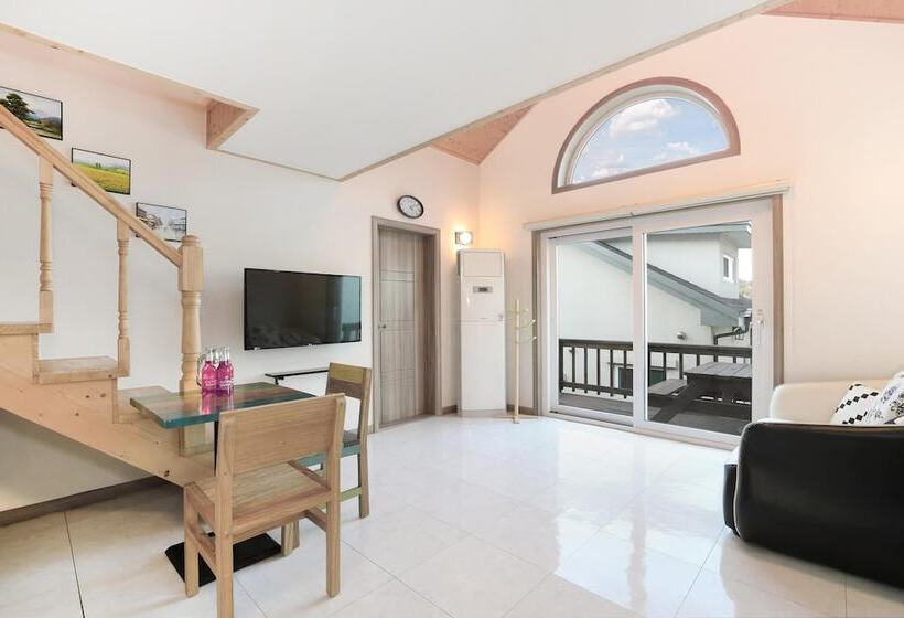 Yeosu Healling Spa Pension