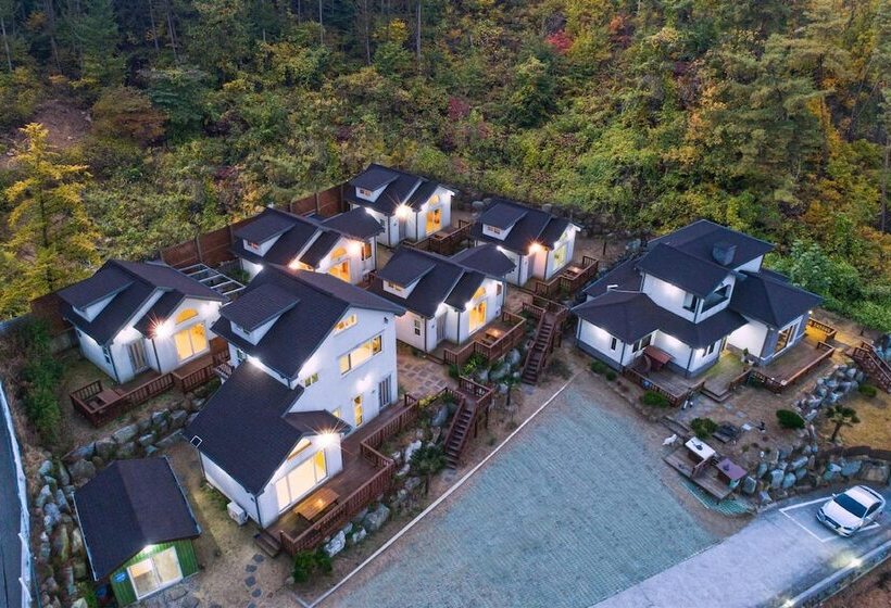 Yeosu Healling Spa Pension