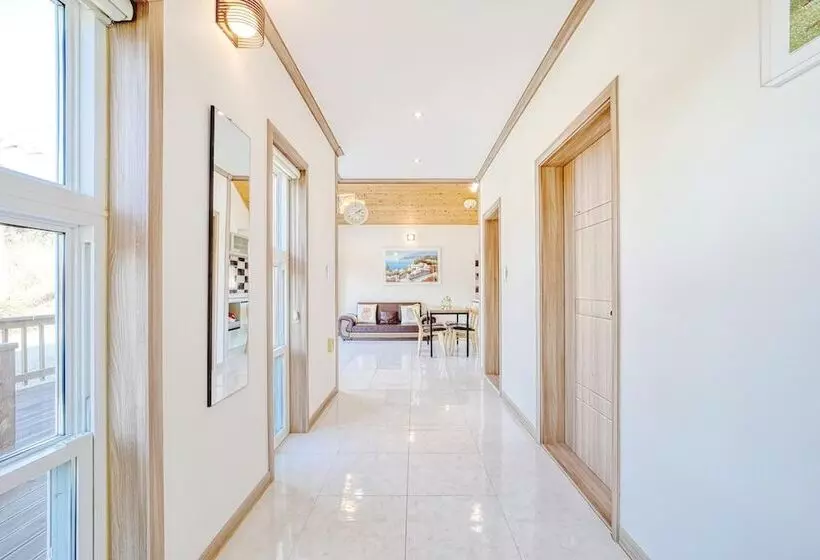 Yeosu Healling Spa Pension