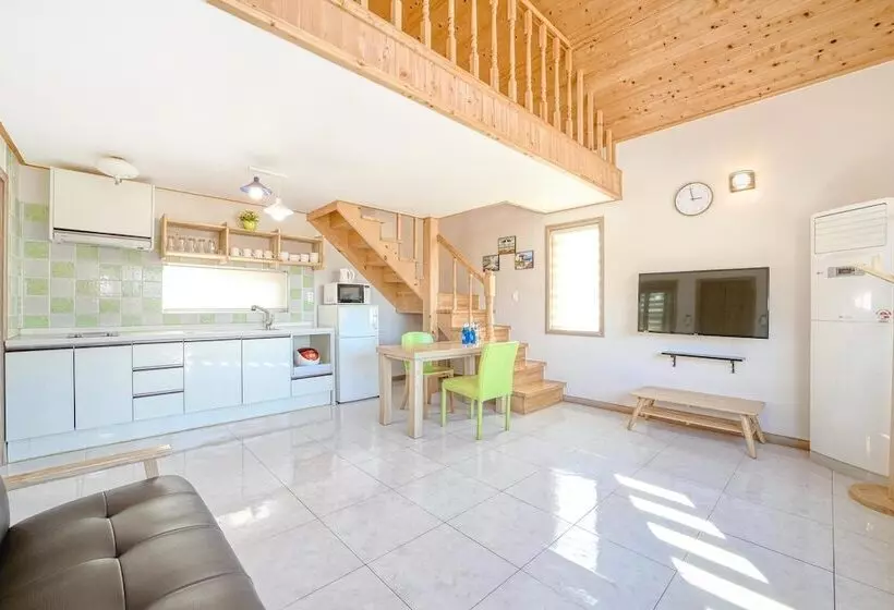 Yeosu Healling Spa Pension