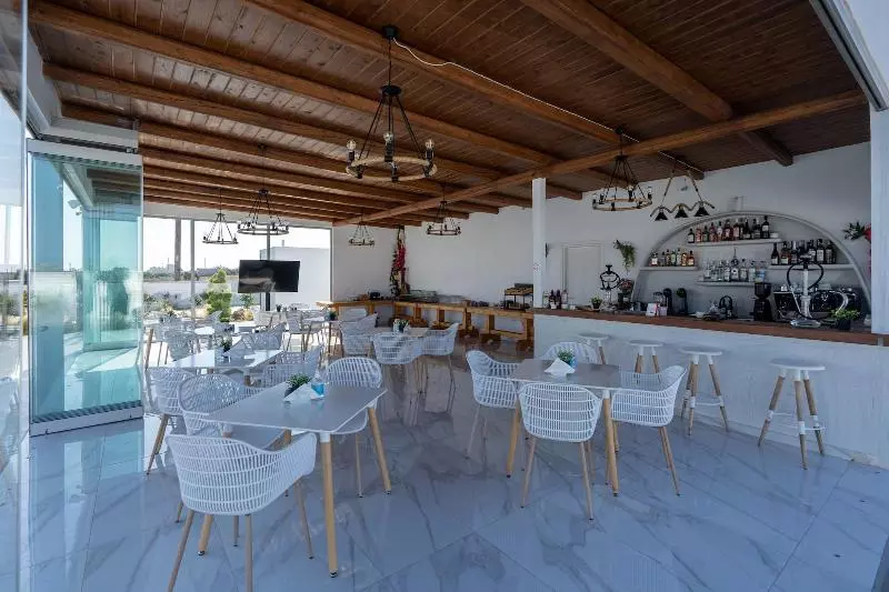 هتل Amethyst Luxury Suites Oia