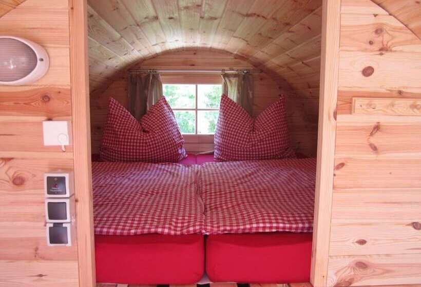 호텔 Schlaffass Camping Gutshof Donauried