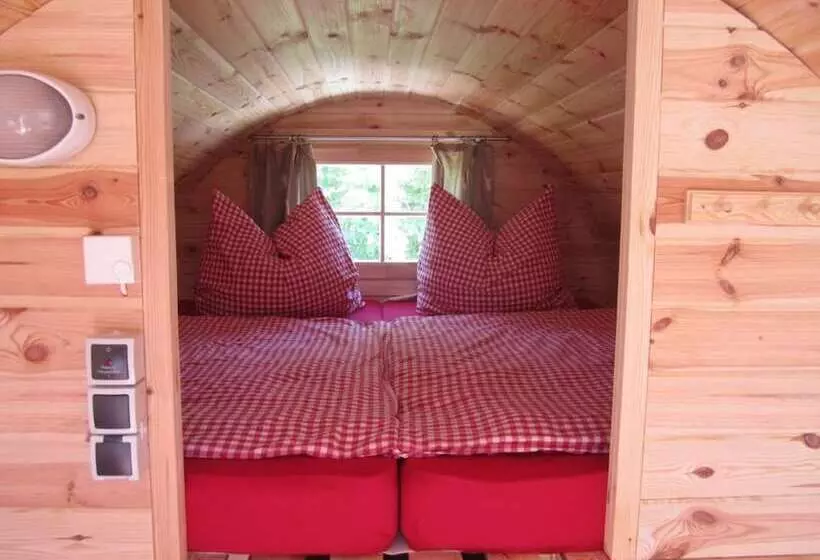 ホテル Schlaffass Camping Gutshof Donauried