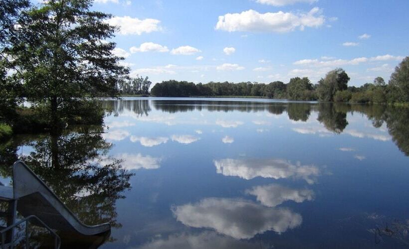 호텔 Schlaffass Camping Gutshof Donauried