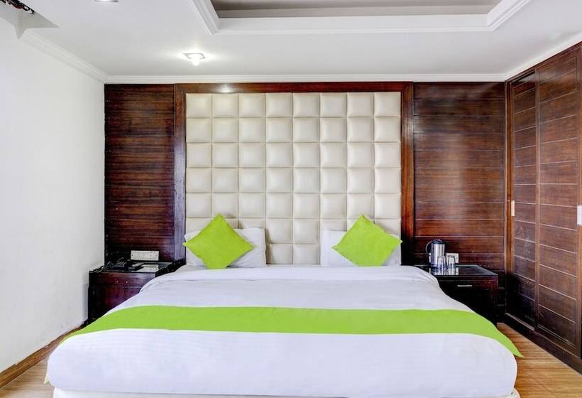 هتل Value And Spa By Decentstayz