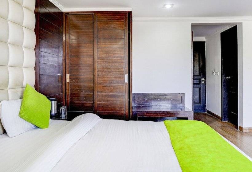 هتل Value And Spa By Decentstayz