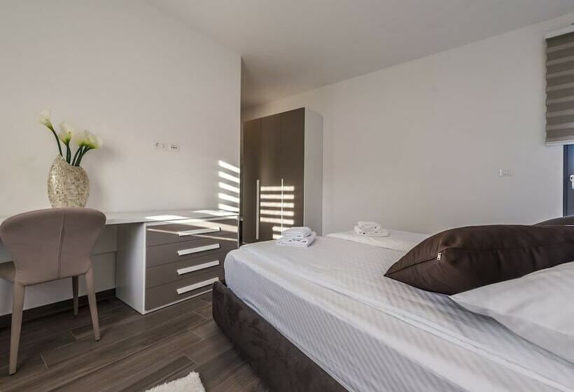 A Modern Luxury Villa With A Crystalclear Swimming Pool And Cultivated Garden