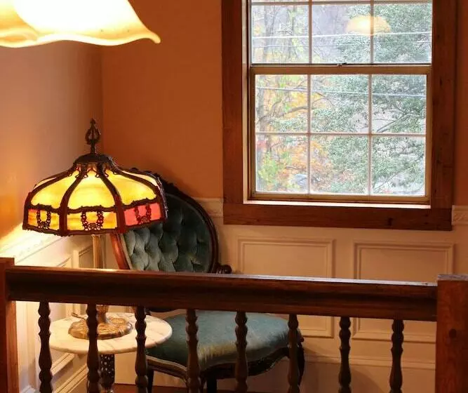 Aamiaismajoitus (B&B) Millsapbaker Estate