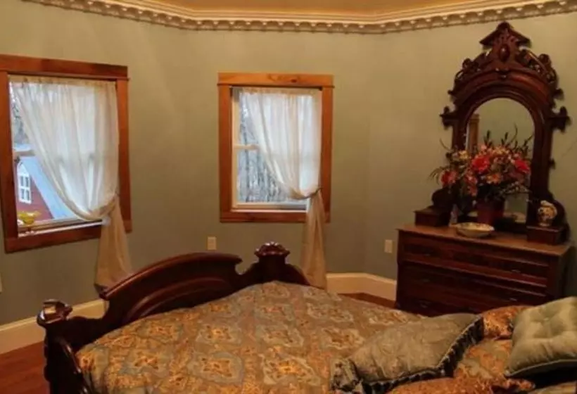 Aamiaismajoitus (B&B) Millsapbaker Estate