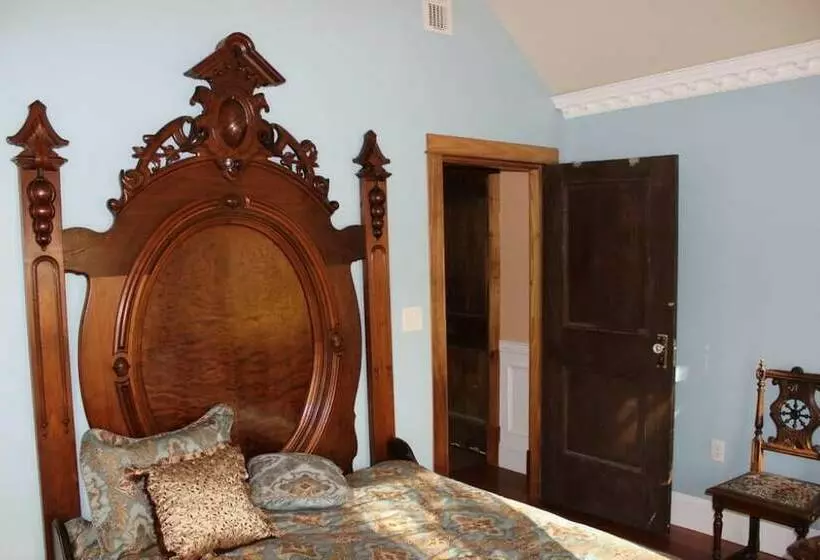 Aamiaismajoitus (B&B) Millsapbaker Estate