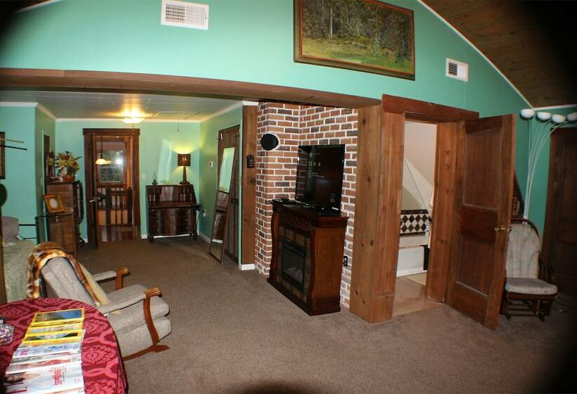 민박 Millsapbaker Estate