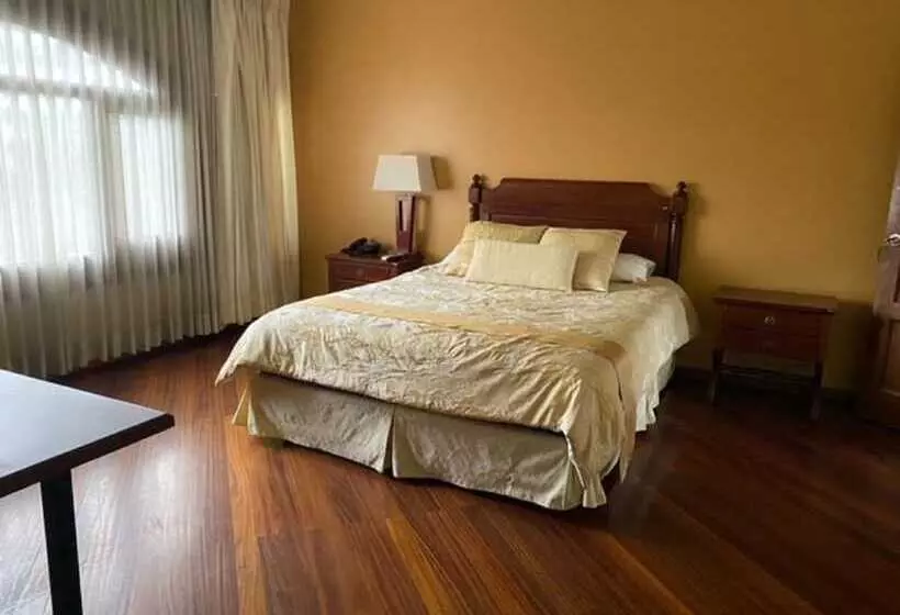 Hostelli Spa Casa Real