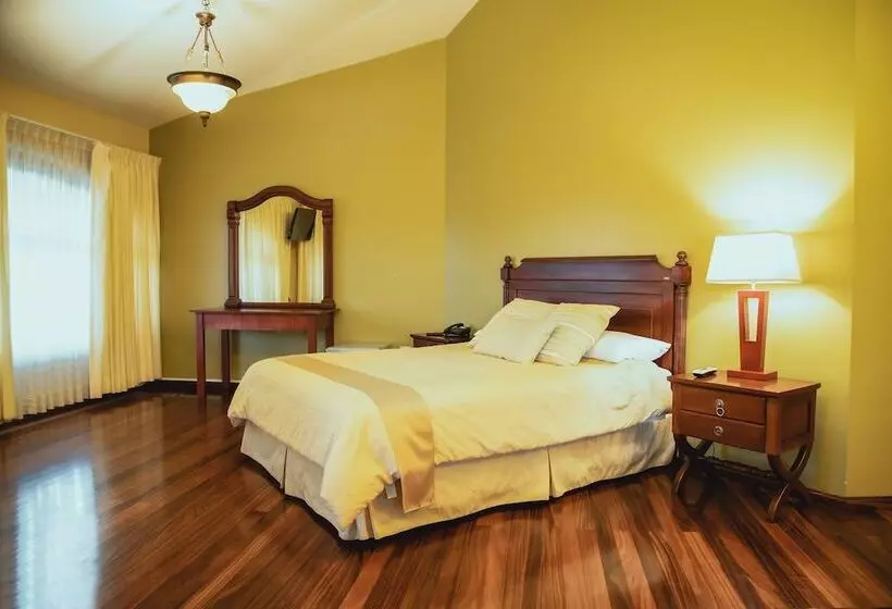 Hostelli Spa Casa Real