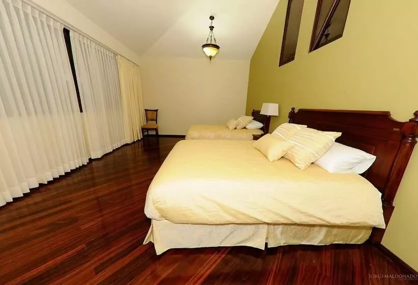 Hostelli Spa Casa Real