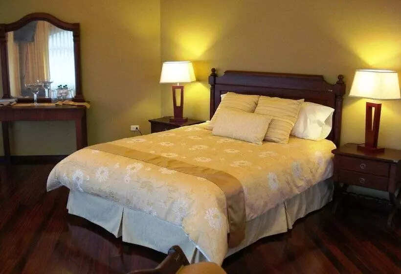 Hostelli Spa Casa Real