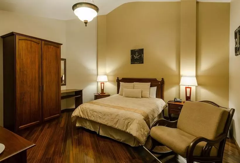 Hostelli Spa Casa Real