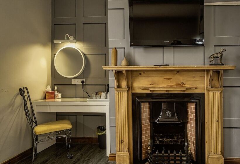 Хостел The Green Dragon