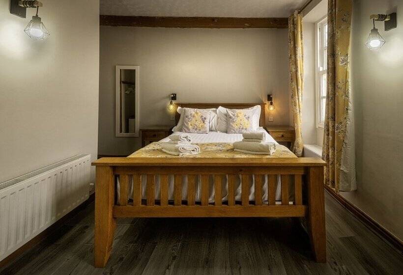 Хостел The Green Dragon