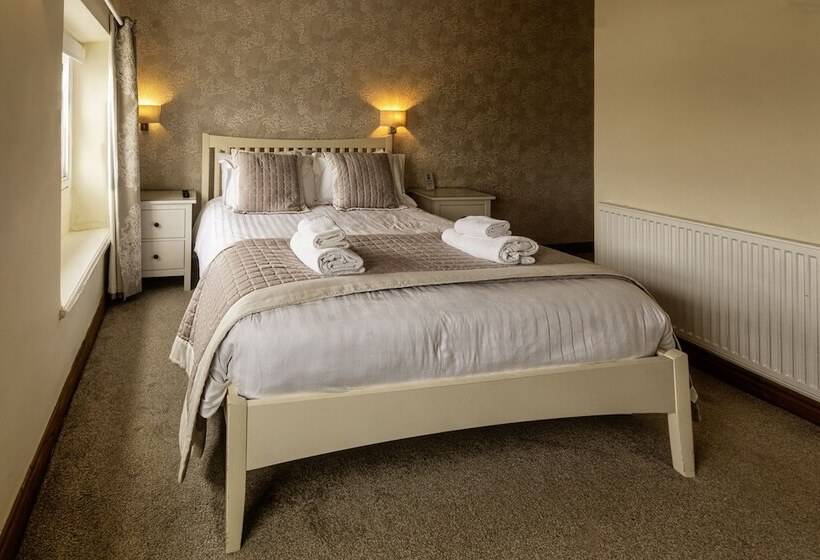 Хостел The Green Dragon