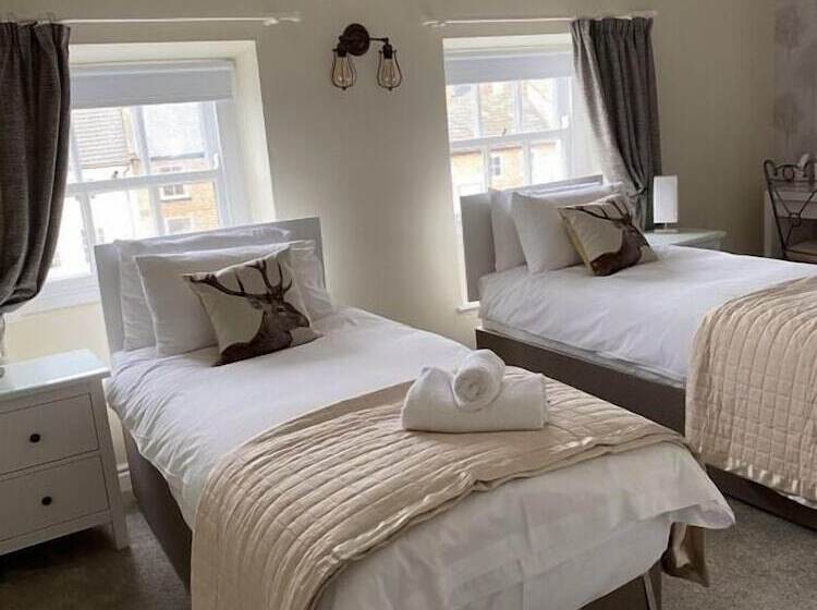 Хостел The Green Dragon