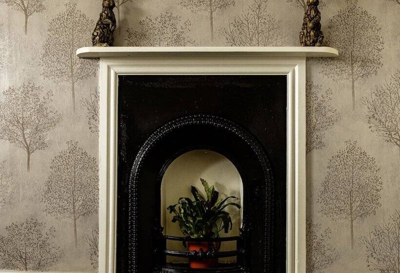 Хостел The Green Dragon