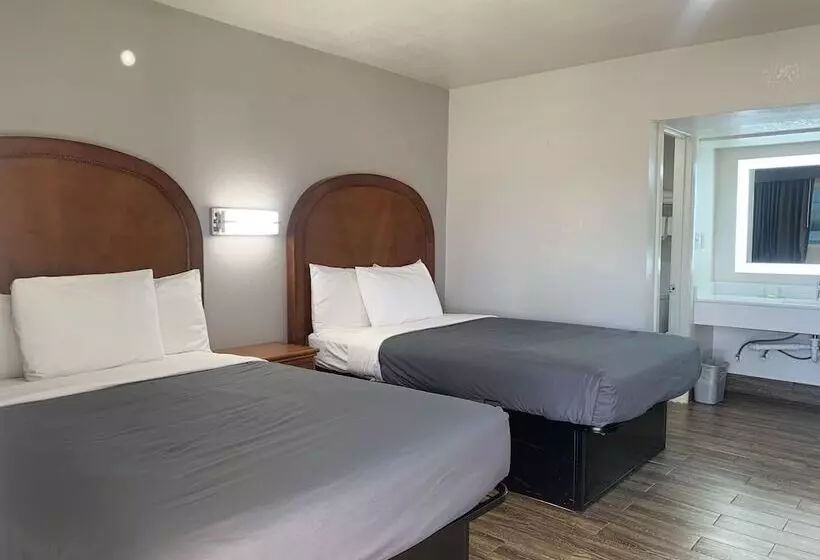 Motelli Royal Inn