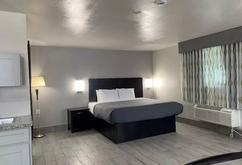 Motelli Royal Inn