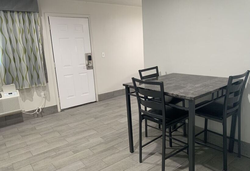 Мотель Royal Inn