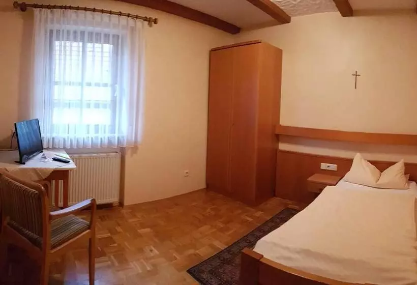 Majatalo Gasthaus Zur Rose