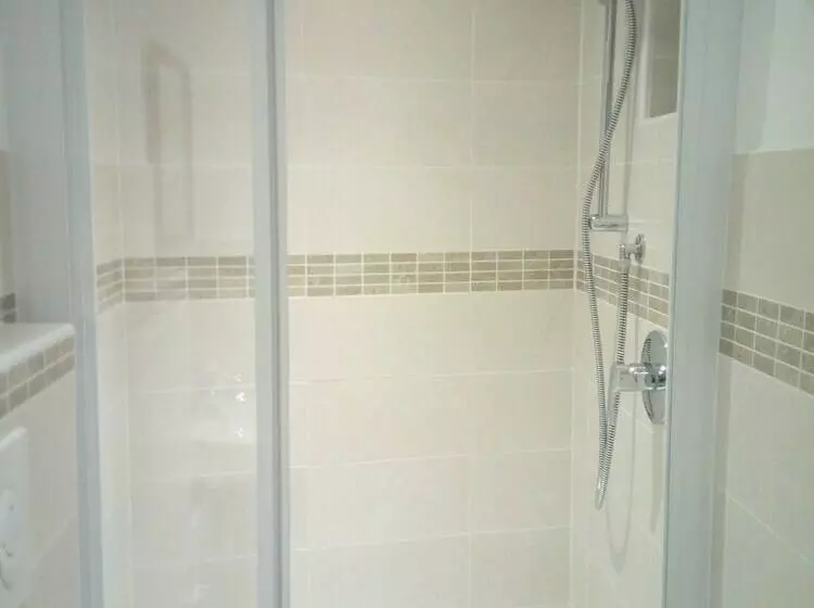 Majatalo Room In Guest Room   La Turr De Mezz Lca Nesso