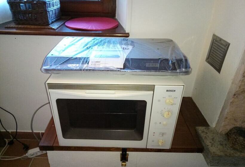 بنسيون Room In Guest Room La Turr De Mezz Lca Nesso