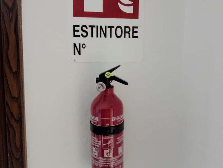 بنسيون Room In Guest Room La Turr De Mezz Lca Nesso