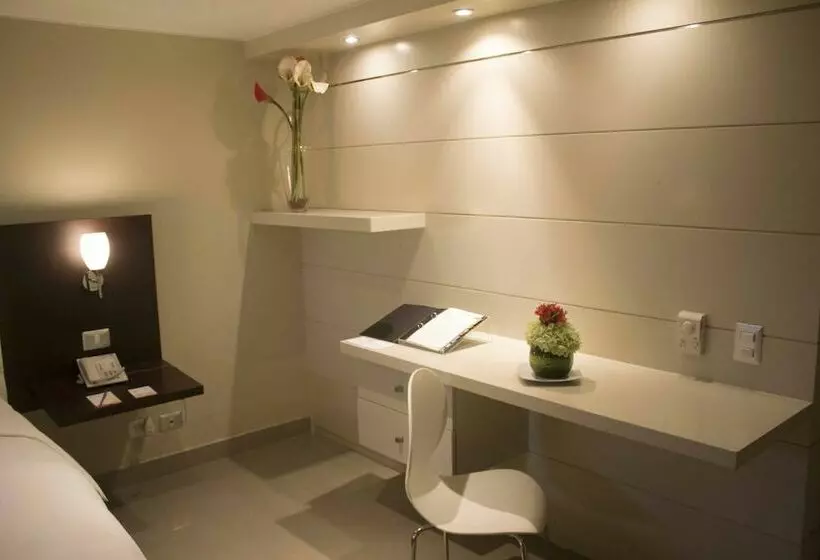 Hotelli El Sol De Oro