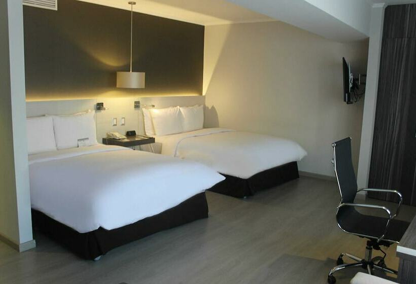 فندق El Sol De Oro