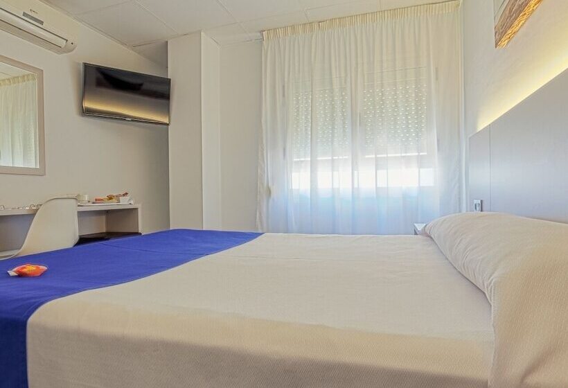 فندق El Sol De Oro