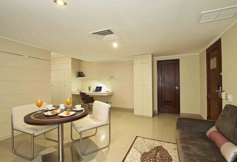 فندق El Sol De Oro