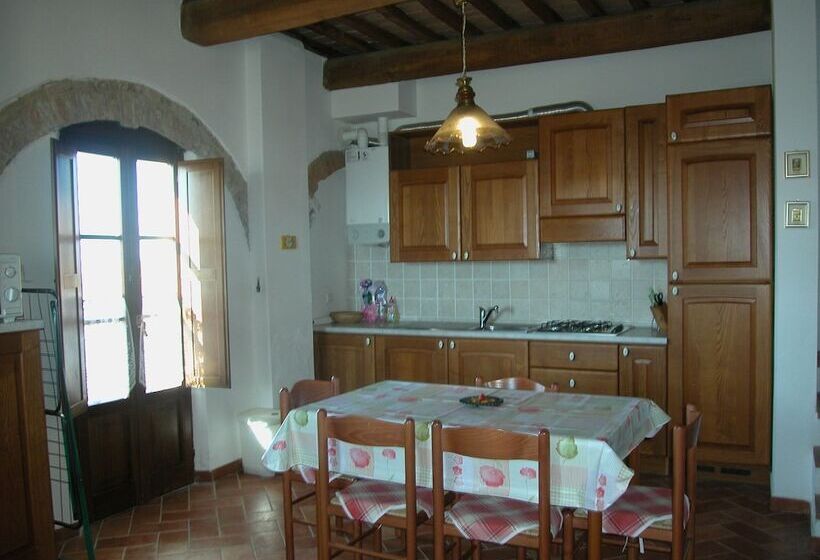 בית מלון כפרי Holidays In Apartment With Swimming Pool In Tuscany Siena