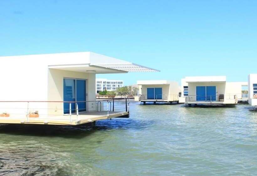 فندق Marina Puerto Velero