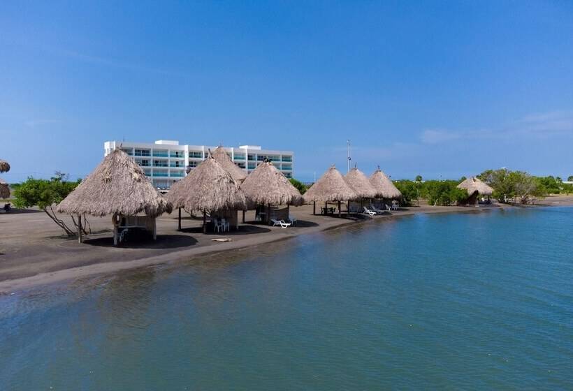 فندق Marina Puerto Velero