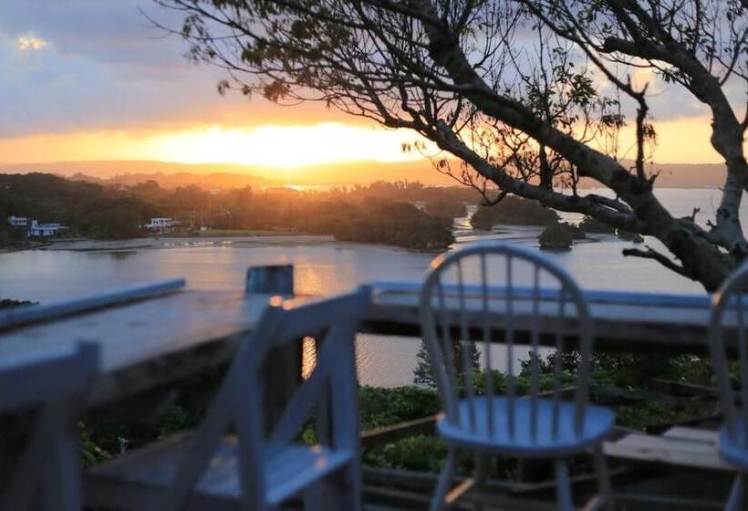 Tree House Hotel Morinosubako