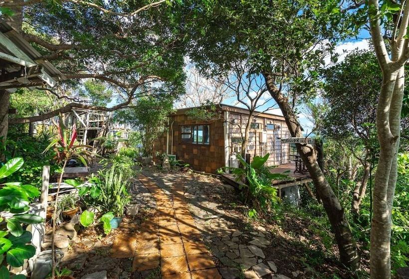 Tree House Hotel Morinosubako